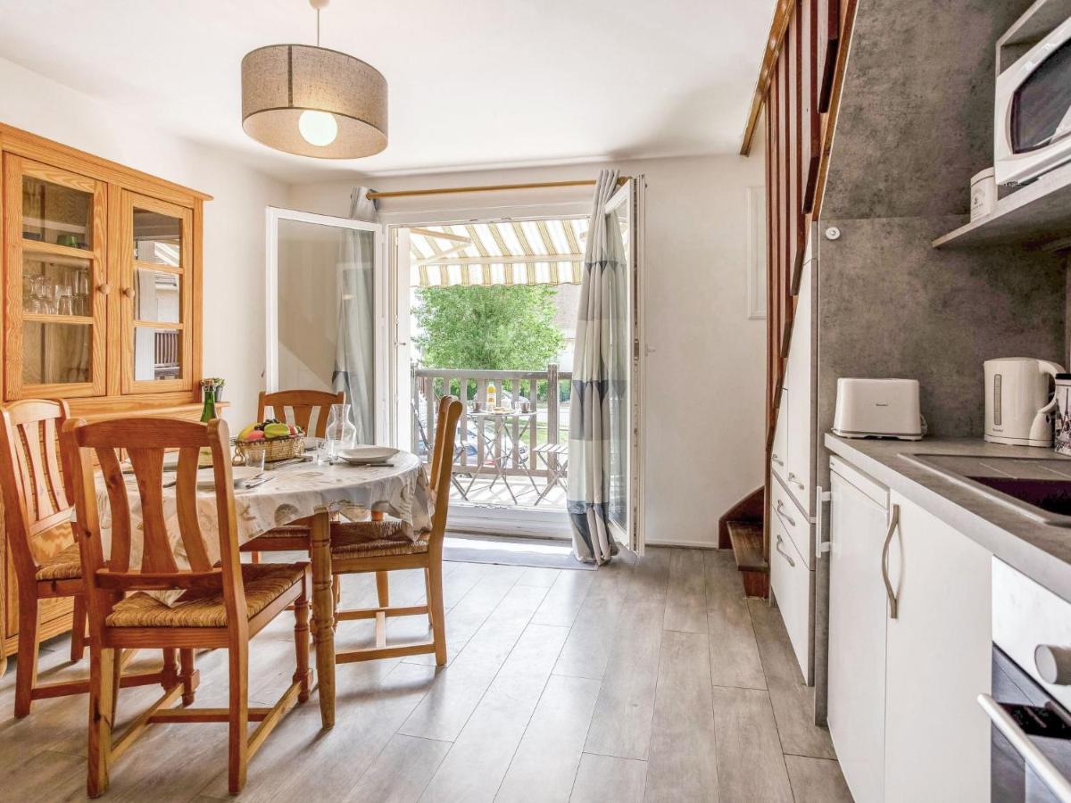 Apartment La Cote Fleurie-3 By Interhome Merville-Franceville-Plage Exterior photo